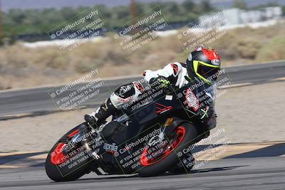 media/Oct-13-2025-Moto Forza (Mon) [[a66d839500]]/2-A Group/Session 3 (Turn 16)/